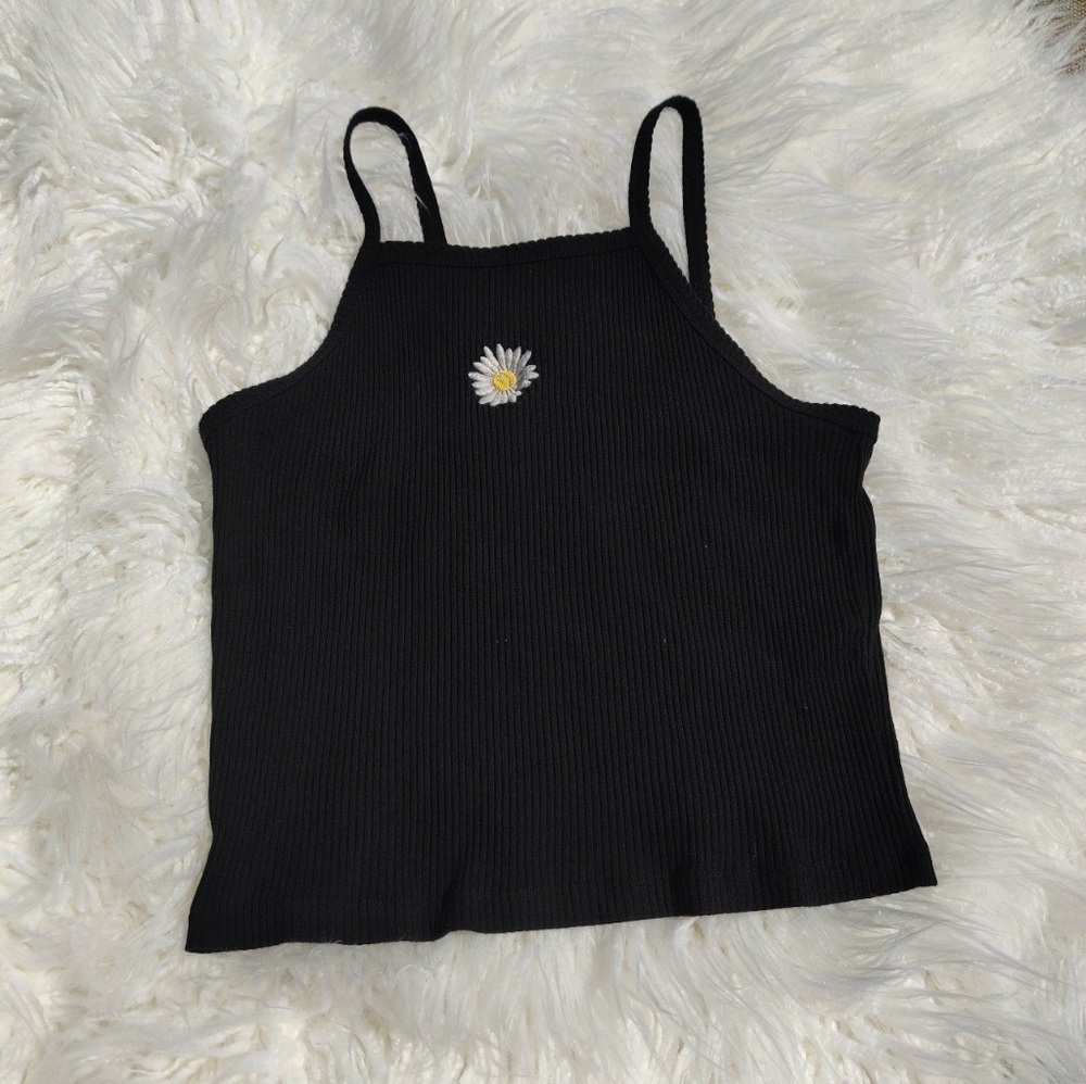 Black cropped tank top